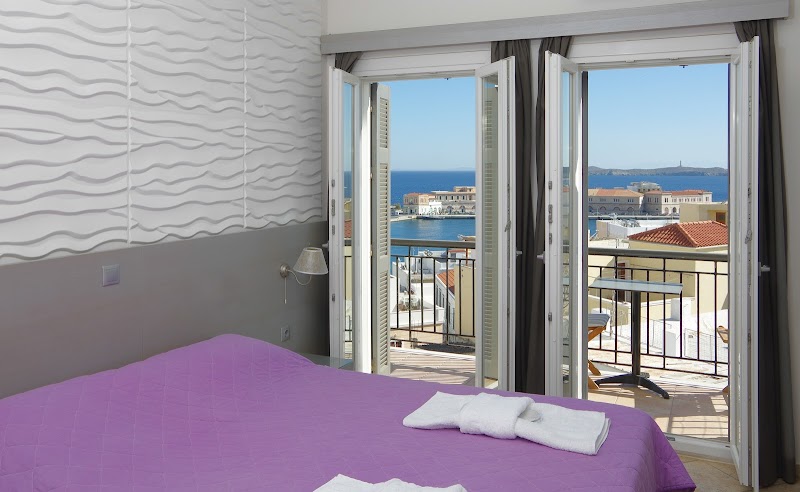 Ethrion Hotel in Ano Syros, Greece