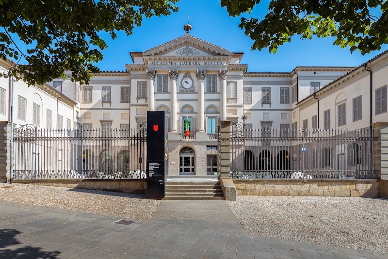 Fleur de Lis Accademia in Bergamo, Italy