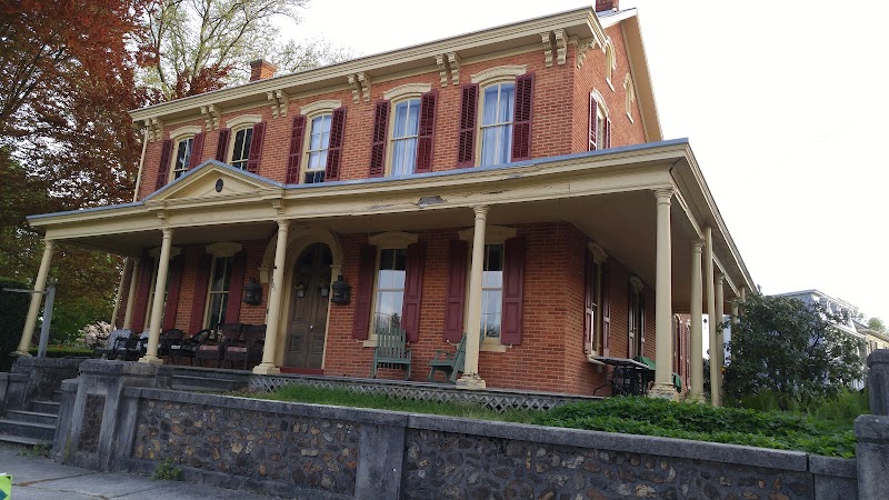 Gelinas Manor in Boiling Springs, United States