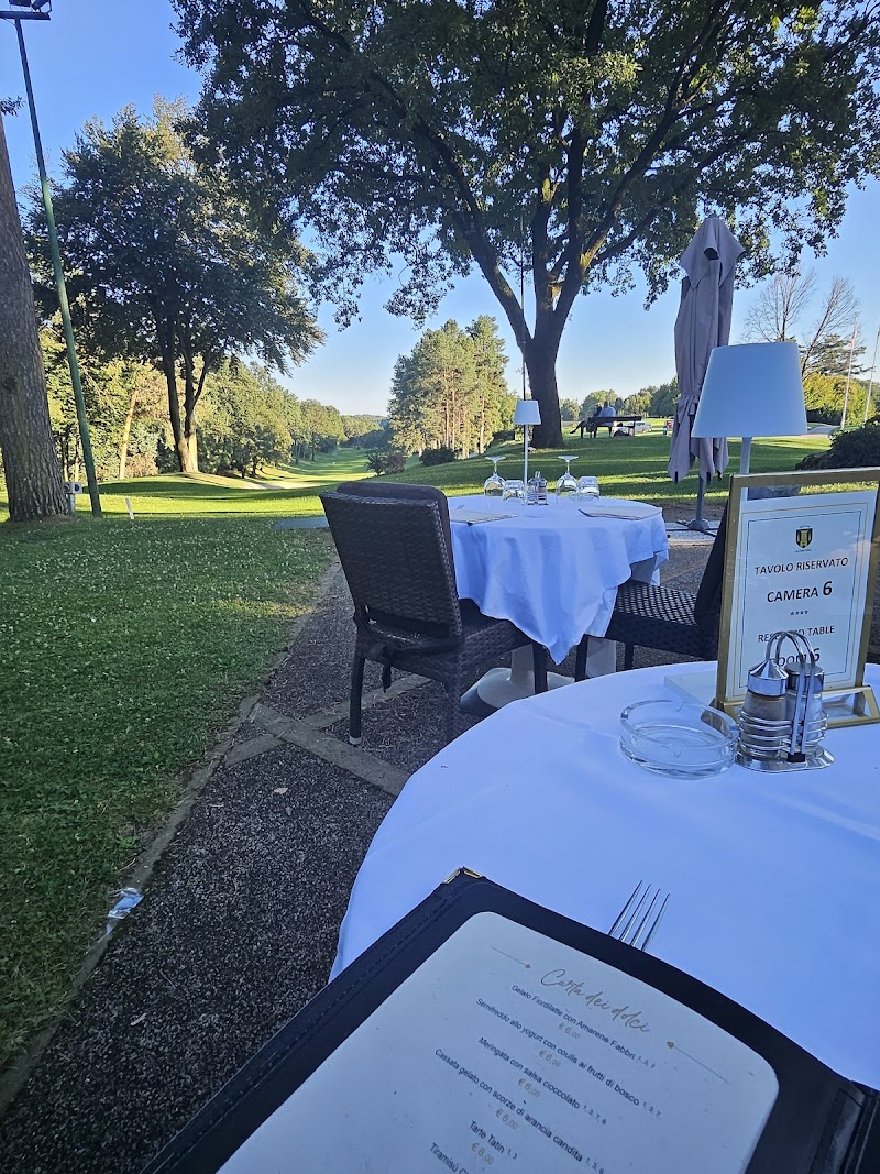 Golf Hotel La Pinetina in Lainate, Italy