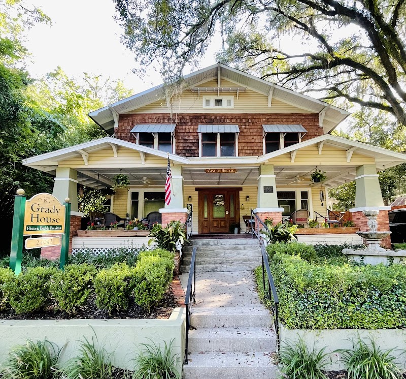 Grady House Historic Bed & Breakfast in Alachua, United States