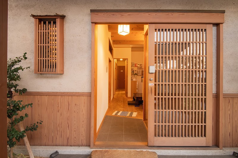 Guesthouse Wakabaya in Takamatsu, Japan