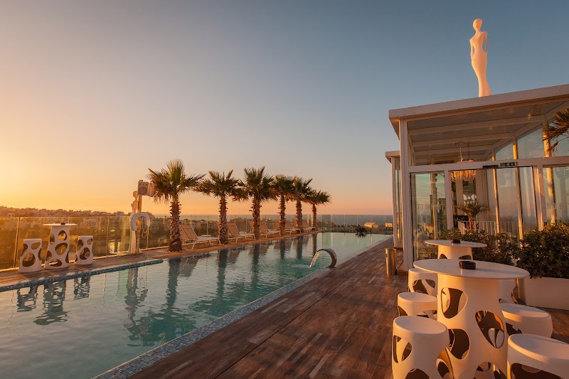 H Hotel in San Giljan, Malta