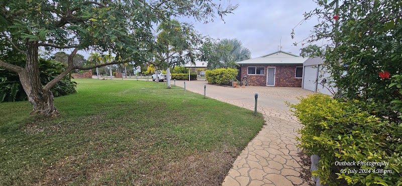 Heritage Lodge Motel in Charters Towers, Australia