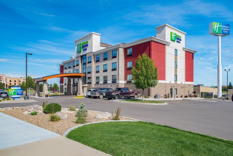 Holiday Inn Express Hotel & Suites Bismarck in Bismarck, United States