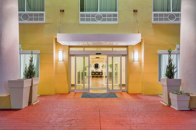 Holiday Inn Express & Suites Alpine Southeast in Alpine, United States