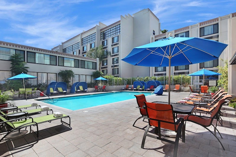 Holiday Inn Hotel & Suites Anaheim, an IHG Hotel in Anaheim, United States