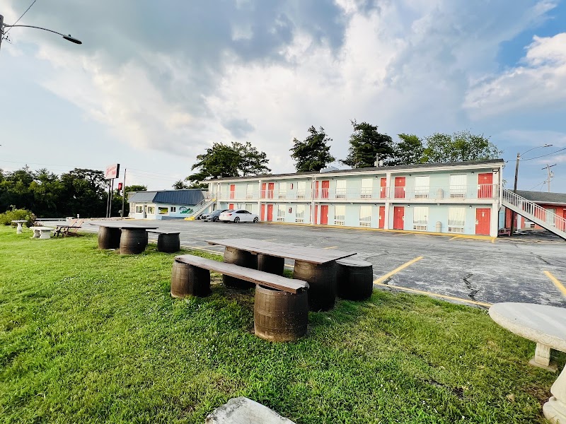 Holiday Motel in Berea, United States