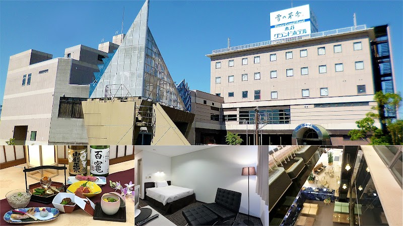 Honjo Grand Hotel in Yurihonjo, Japan