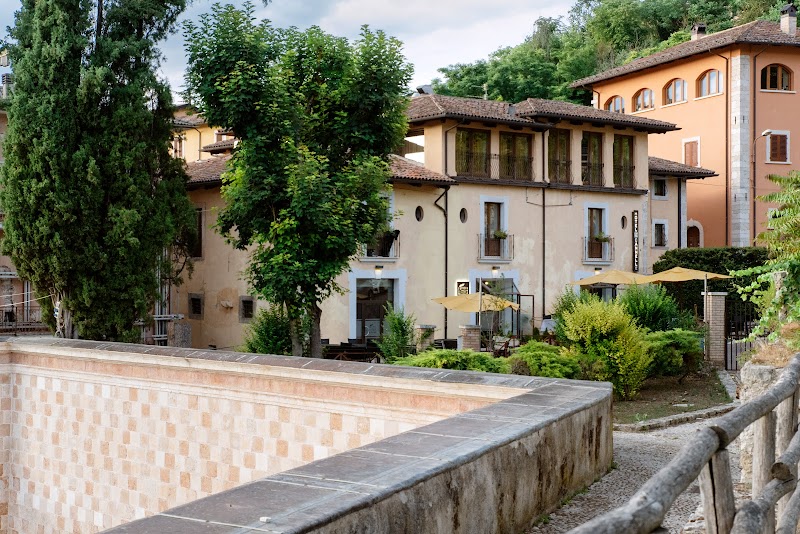 Hotel 99 Cannelle in L'Aquila, Italy
