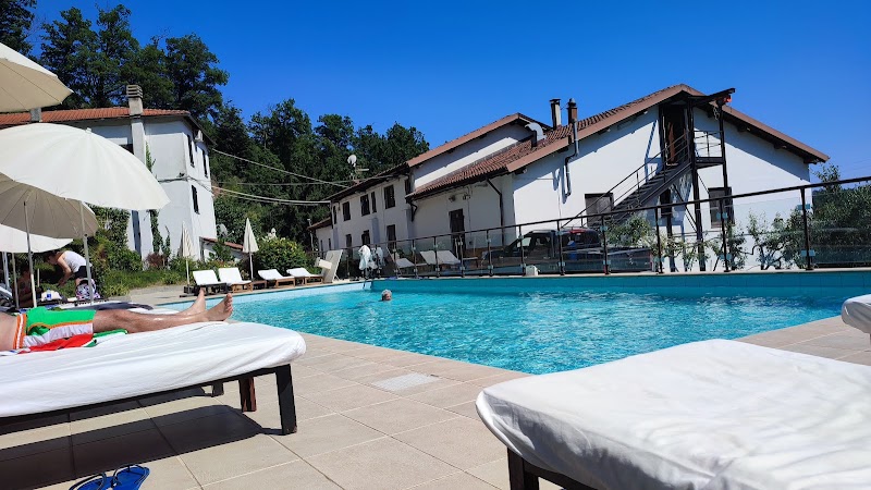 Hotel Agriturismo Cascina Del Vai in Alba, Italy