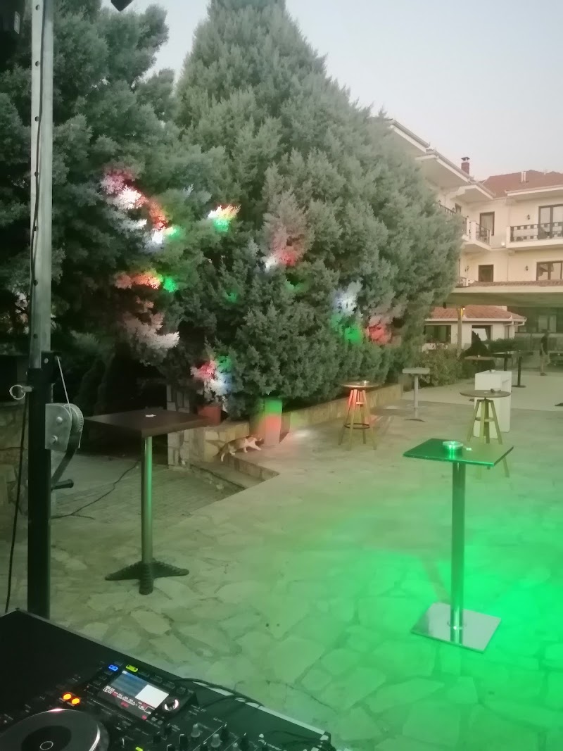 Hotel Aitheron in Aridaia, Greece