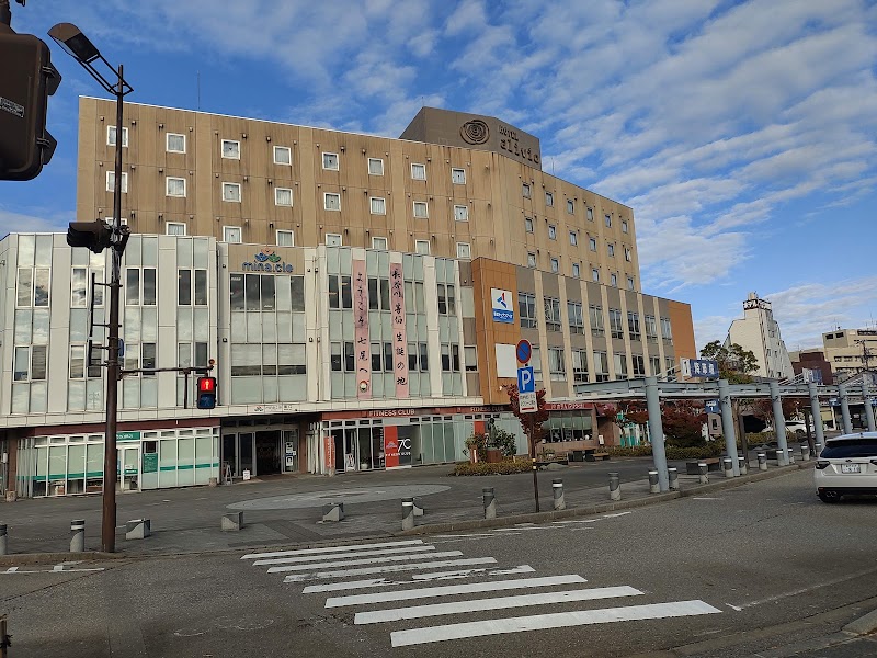 Hotel Alivio in Nanao, Japan