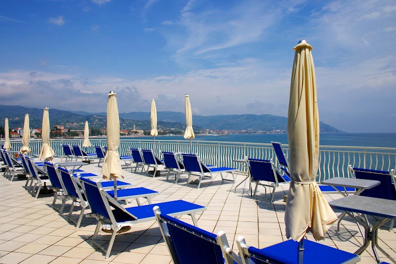 Hotel Arc en Ciel in Imperia, Italy