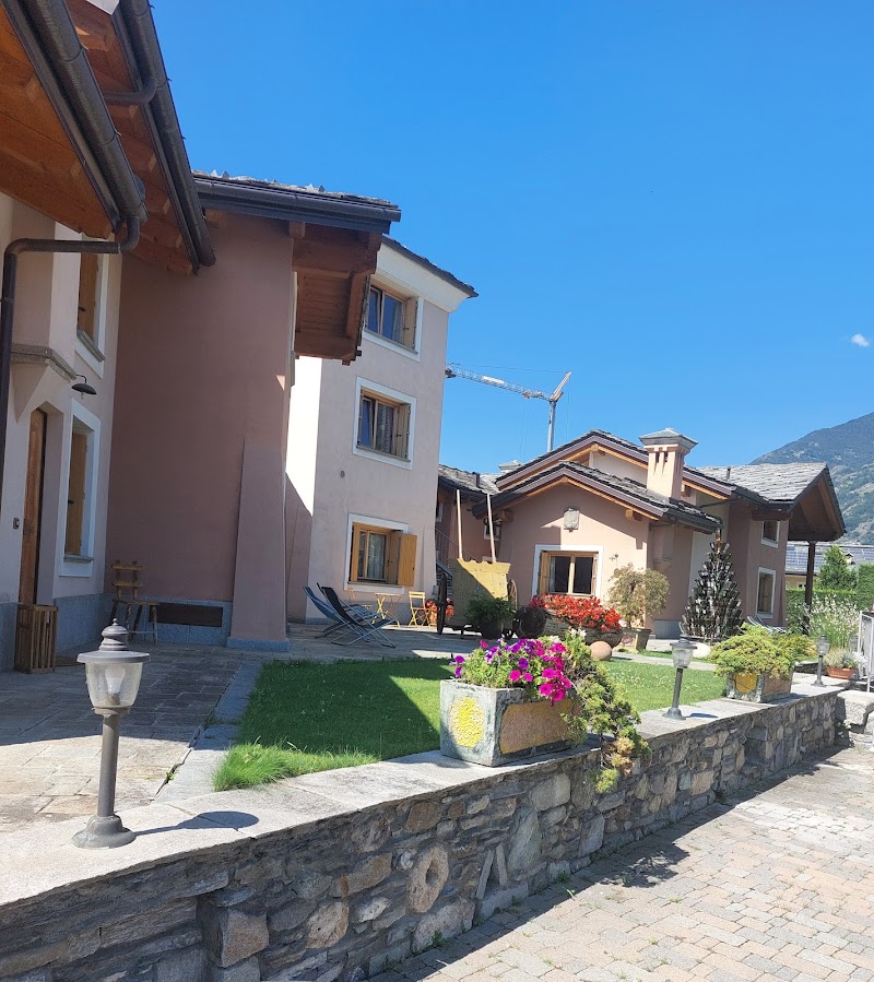 Hotel Au Petit Chevrot in Aosta, Italy