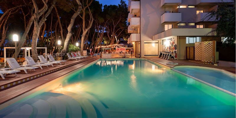 Hotel Baltic in Giulianova, Italy