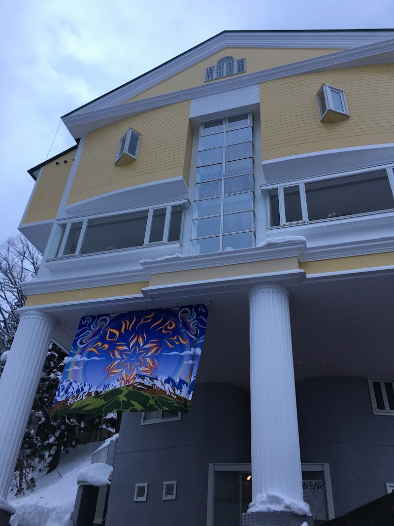 Hotel Bonfire in Hakubacho, Japan