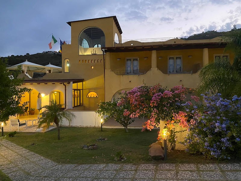 Hotel Bougainville in Lipari, Italy