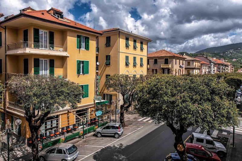 Hotel Bristol in Lavagna, Italy