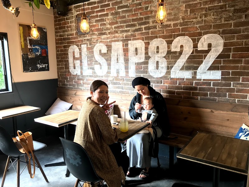 Hotel Café & Bar Colorful Palette in Onna, Japan