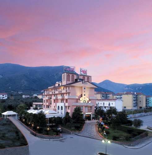 Hotel Capital in Campagna, Italy