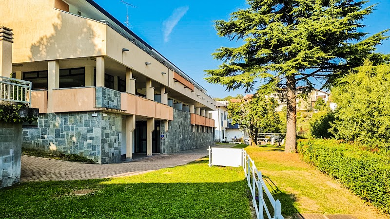Hotel Chalet del Lago in Avigliana, Italy