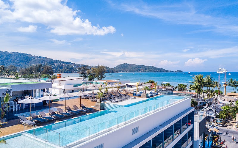 Hotel Clover Patong Phuket in Ban Patong, Thailand