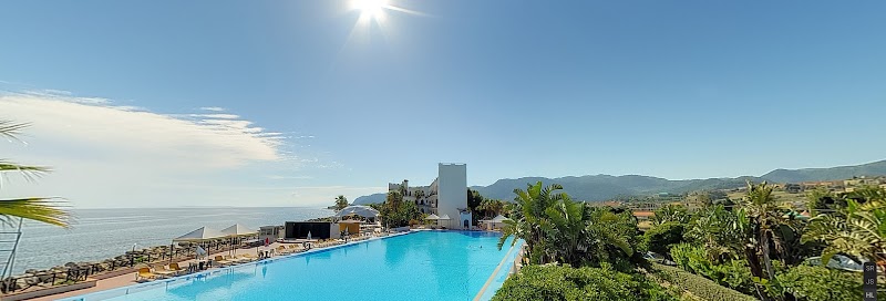 Hotel Club La Playa in Barcellona-Pozzo di Gotto, Italy