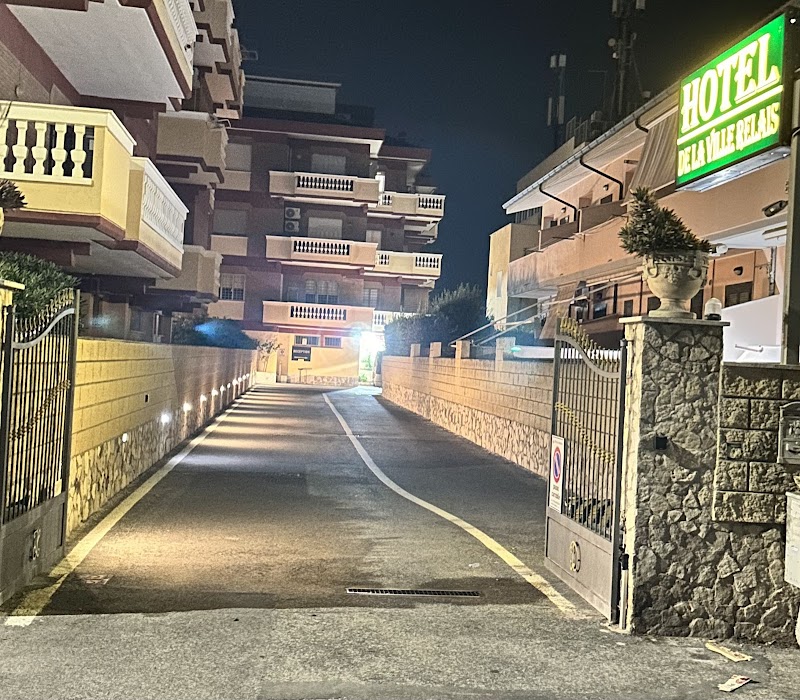 Hotel De La Ville Relais in Fiumicino, Italy