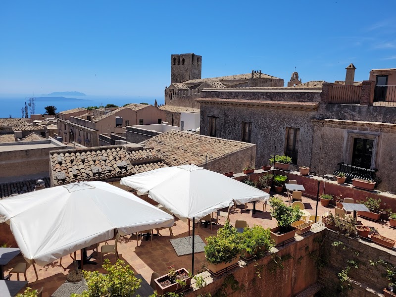 Hotel Elimo in Erice, Italy