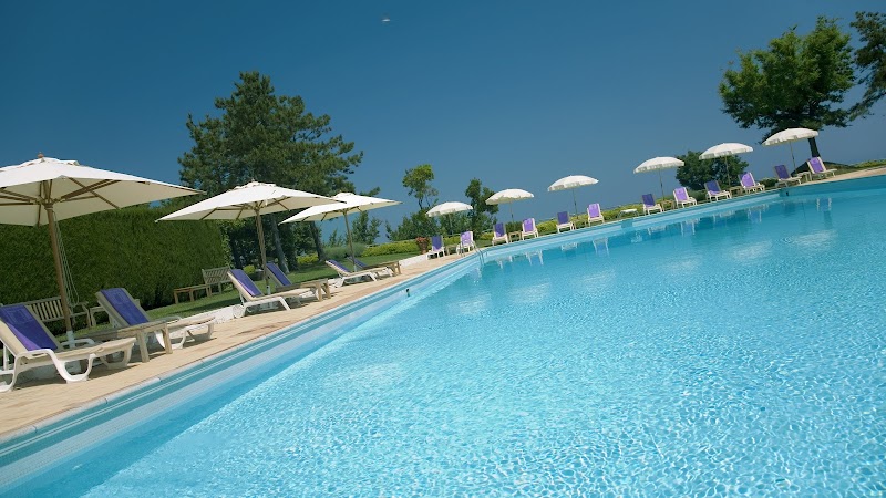 Hotel Emilia in Ancona, Italy