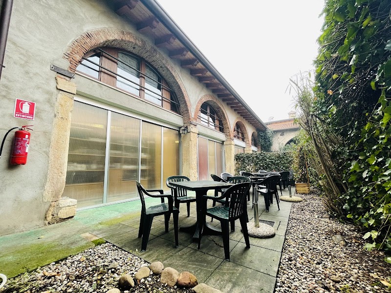 Hotel Garni Al Bosco in Arco, Italy