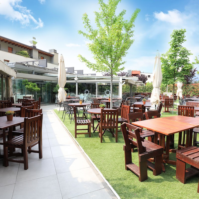 Hotel Garni Al Porto in Arco, Italy