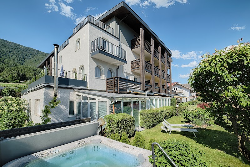 Hotel Kristall in Brunico, Italy