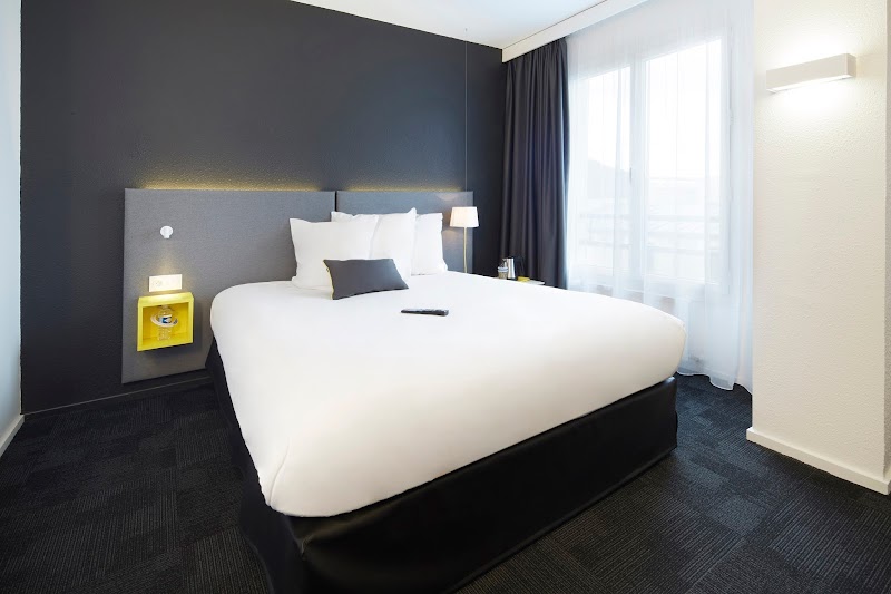 Hôtel Kyriad Brest Centre in Brest, France