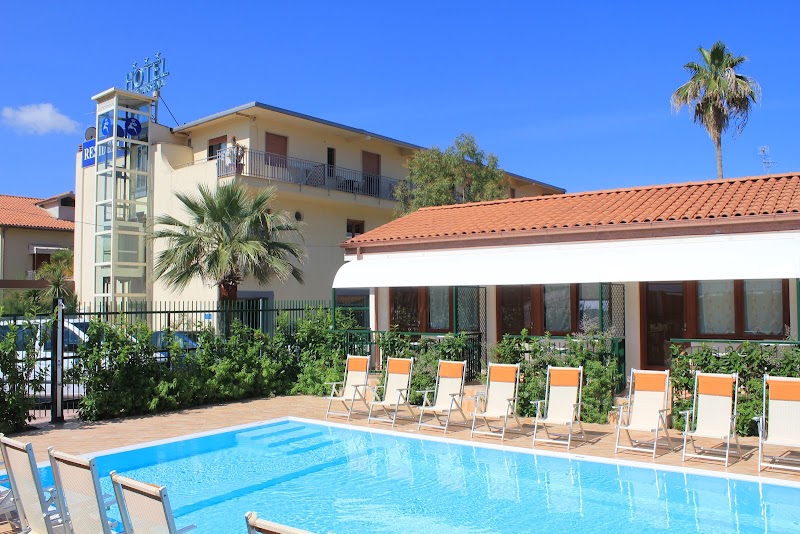 Hotel La Darsena in Agropoli, Italy