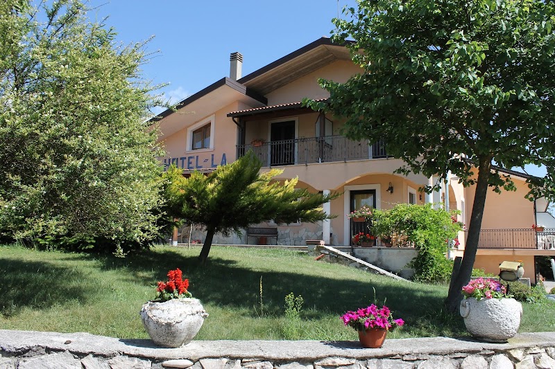 Hotel La Loggia in Caserta, Italy