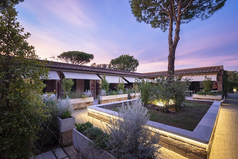 Hotel La Madonnina in Follonica, Italy