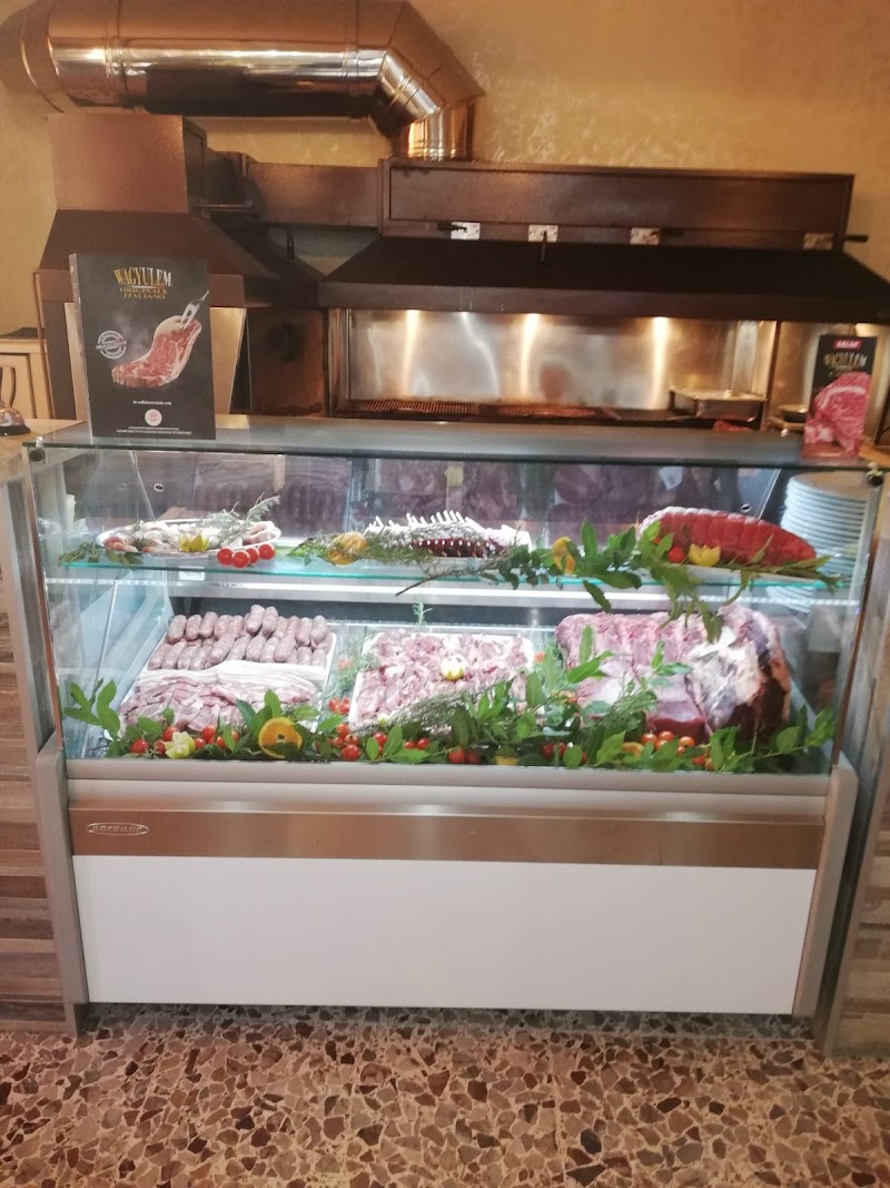 Hotel La Quercia in Latina, Italy