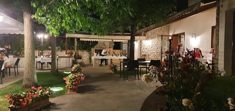 Hotel La Rua in Celano, Italy