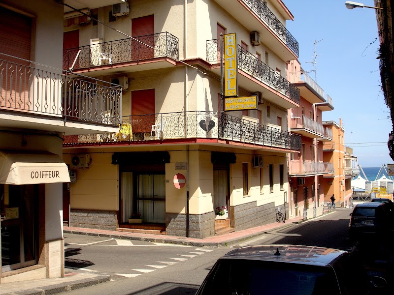 Hotel La Rusticana in Giardini, Italy