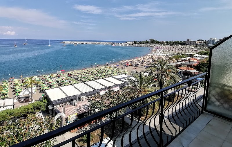 Hotel La Sirenetta in Giardini, Italy