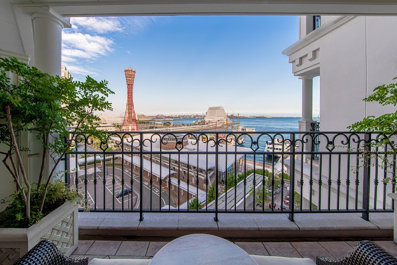 Hotel La Suite Kobe Harborland in Kobe, Japan