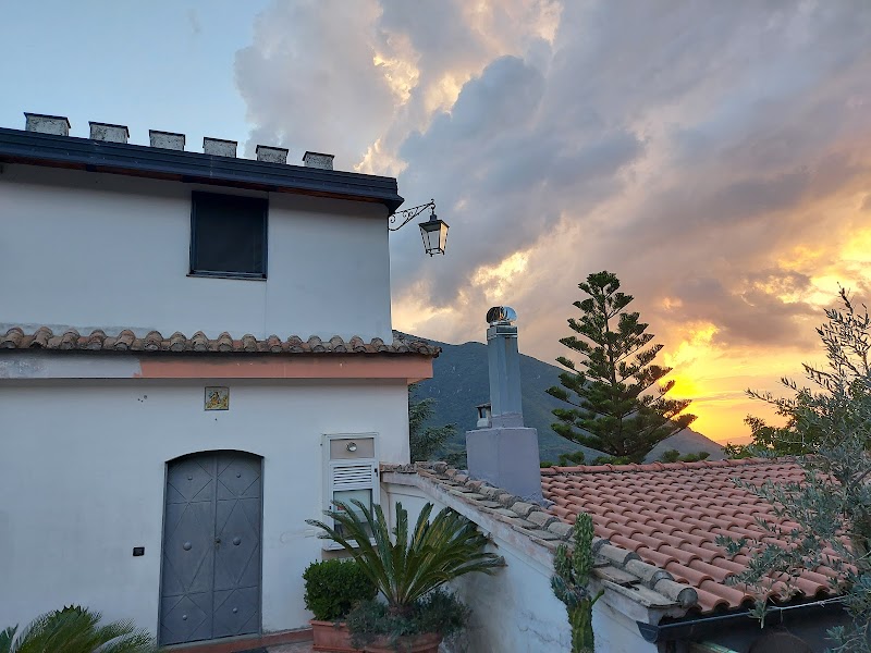 Hotel La Torretta Bianca in Cava de' Tirreni, Italy