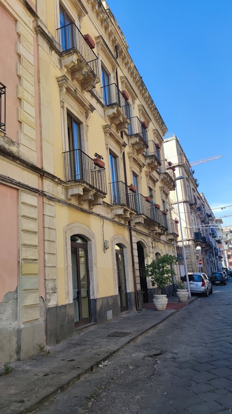 Hotel La Ville in Catania, Italy