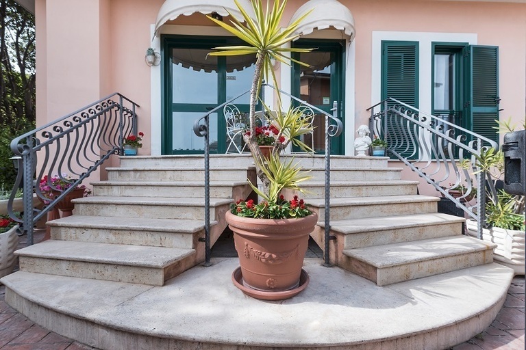 Hotel La Villetta in Fiumicino, Italy