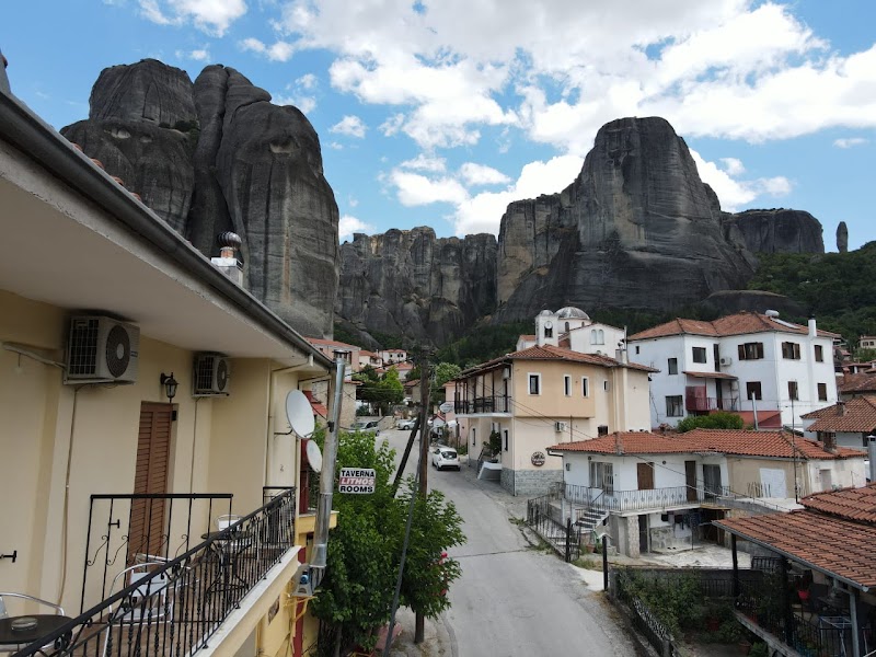 Hotel Lithos in Kalampaka, Greece