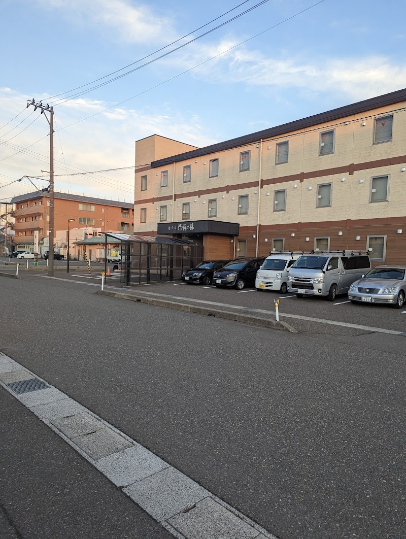 Hotel Monzennoyu in Joetsu, Japan