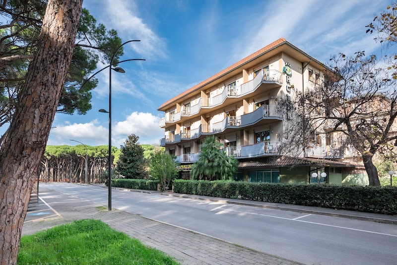 Hotel Parco dei Pini in Follonica, Italy