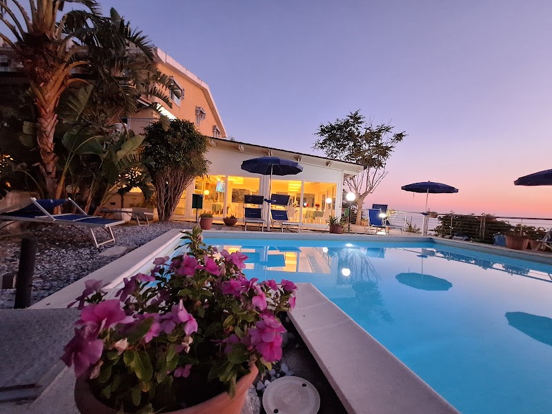 Hotel Piccolo Mondo in Amantea, Italy